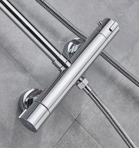 Miscelatore <span class=keywords><strong>Doccia</strong></span> Termostatico a Doppia Maniglia in Ottone Cromato Lucido con Getto Morbido, Montaggio a Parete e Valvola in Ceramica - Product Image 4