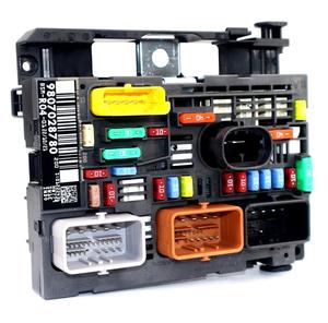 Conjunto de Caja de Fusibles OEM 9807028780 9807028880 <span class=keywords><strong>BSM</strong></span> R04 para Peugeot 308CC 308SW 607 EP6DT Motor 1.6T Caja de Servo - Product Image 5