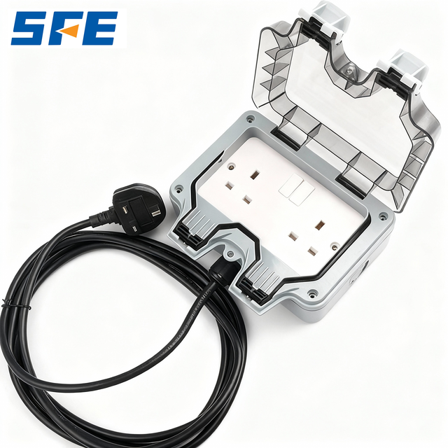 SFE Two-Position British Standard Wall Socket IP66 Outdoor Waterproof Switch with Plug 16A Industrial Cable and 2 AC Outlets