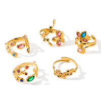 Bague en acier inoxydable plaqué or 18 carats PVD avec fleur colorée en zircon et strass sertis clos, design de niche, bagues de luxe élégantes, bijoux pour femmes