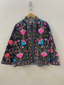 เสื้อแจ็คเก็ตผ้าฝ้ายปักลายดอกไม้แบบซูซานี ทำมือ ผ้ากำมะหยี่ ระบายอากาศได้ดี สไตล์วินเทจ โบฮีเมียน เสื้อโค้ทฤดูหนาวสำหรับทุกเพศ  เสื้อคลุมสไตล์ชาติพันธุ์ ของขวัญ - Product Image 1