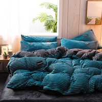 Parure de lit en flanelle moderne et simple, housse de couette et taies d'oreiller, tailles Queen et King, vente chaude directe usine
