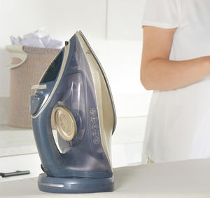 Fer à Repasser Vapeur Sans Fil 2200W 2-en-1 Avec ou Sans Cordon, Semelle en Céramique, <span class=keywords><strong>Anti</strong></span>-Calcaire et <span class=keywords><strong>Anti</strong></span>-Goutte - Product Image 2