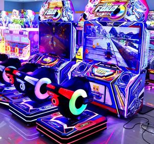 Machine de jeu d'arcade de simulation de course à deux joueurs personnalisée à monnayeur pour enfants avec siège de cockpit pour parc d'attractions - Product Image 5