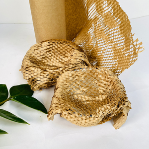 Envoltura de papel de arte Kraft ecológica compensada recubierta Impresión en relieve de cartón de rejilla de perforación absorbente de energía anticolisión - Product Image 6