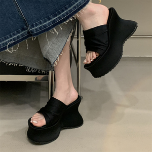 Nouvelles Sandales Compensées Confortables à Talon Haut et Bout Ouvert Imprimé Léopard pour Femme – Collection Printemps-Été 2025 Respirantes - Product Image 5