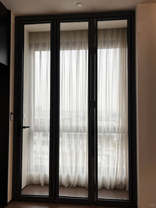 Porte pliante pour balcon, terrasse, jardin de villa : Spacieuse et sécurisée. - Product Image 3