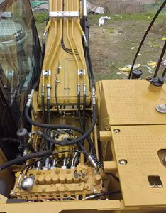 รถขุดตีนตะขาบ Caterpillar CAT 320GX มือสอง ขนาด 20 ตัน สำหรับงานหนัก พร้อมชุดอุปกรณ์ครบครัน ทดสอบการใช้งานแล้ว พร้อมส่งออก - Product Image 4