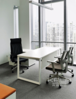 Bureau de direction en L en bois pour projet de bureau commercial – Fabricant sur mesure