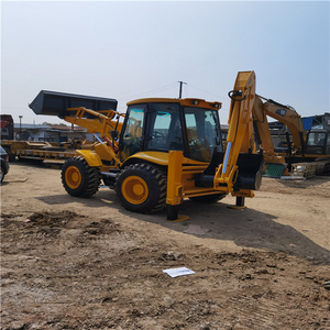 Chargeuse-pelleteuse JCB 4CX d'occasion, machine d'origine britannique, faible nombre d'heures de fonctionnement, bon état - Product Image 5