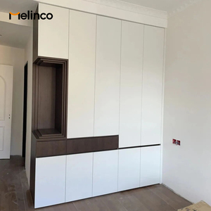 <span class=keywords><strong>Armadio</strong></span> Melinco su Misura di Alta Gamma, Design Moderno per Camera da Letto, Interni Eleganti con Inserti in Vetro, Sistema Organizzativo Walk-in, <span class=keywords><strong>Cabina</strong></span> <span class=keywords><strong>Armadio</strong></span> - Product Image 1