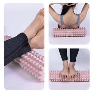 Rouleau de yoga creux de 45 cm pour la relaxation musculaire et l'amincissement des jambes, écologique, léger, durable, rouleau à picots pour le fitness - Product Image 4
