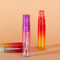 Atomiseur de parfum potable de stock de bouteille en verre de mini jet de 10ml avec le jet de brume pour l'emballage de parfum