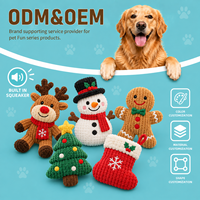 Jouet pour chien en peluche de Noël à marque privée, animal en peluche doux avec couineur, forme personnalisée, emballage avec logo, vente en gros pour marques d'animaux de compagnie