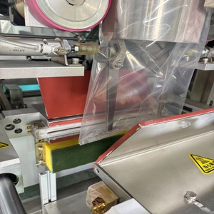 Máquina Empacadora de <span class=keywords><strong>Arroz</strong></span> y Frijoles de Sellado Cuádruple 520 de Fábrica Directa, Máquina Empacadora Vertical de Sobres de Azúcar - Product Image 5