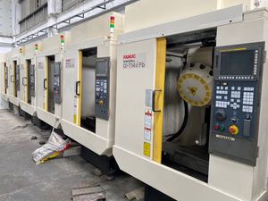 Centre d'usinage CNC FANUC <span class=keywords><strong>ROBODRILL</strong></span> Alpha-T14iFb d'occasion de haute précision du Japon, machine à tarauder CNC à vendre - Product Image 4