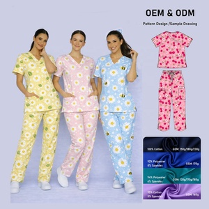 Uniformes de <span class=keywords><strong>Enfermera</strong></span> con Estampado Personalizado OEM, Conjunto de Uniformes Médicos para Mujer, Traje de <span class=keywords><strong>Enfermera</strong></span> con Patrón Bonito, Suministro al por Mayor, Uniformes de Enfermería 100% Algodón - Product Image 1