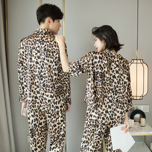 <span class=keywords><strong>Pijamas</strong></span> de leopardo <span class=keywords><strong>para</strong></span> hombres y mujeres, ropa de dormir con solapa <span class=keywords><strong>para</strong></span> amantes, ropa de casa, camisa, pantalones, <span class=keywords><strong>parejas</strong></span> de seda helada, 2 uds. - Product Image 5