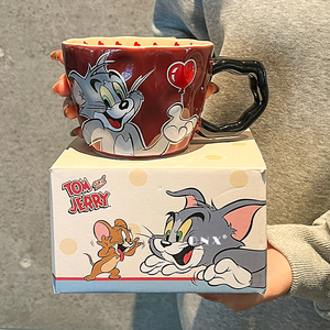 Tom and Jerry <strong>Drinkware</strong> 530ml Children's Cup Cute Ceramic Mug with Handgrip and Gift Box for Gifting and Home Use - Product Image 2