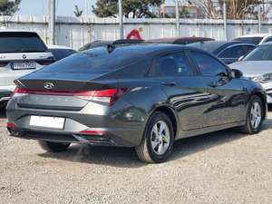 รถยนต์เกาหลี ปี 2021 สีเทา รุ่นใหม่ล่าสุด Avante CN7 เกียร์อัตโนมัติ สีเทา รถซีดานขนาดกะทัดรัด เครื่องยนต์เบนซิน ระบบ LDWS เครื่องปรับอากาศอัตโนมัติ เบาะนั่งแบบมีระบบทำความร้อนและระบายอากาศ - Product Image 2