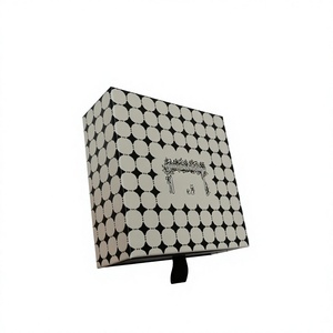 Boîte à bijoux personnalisée avec ruban coulissant, boîte en carton avec logo personnalisé, emballage pour bagues, boucles d'oreilles, colliers, emballage pour bijoux pour petites entreprises - Product Image 6