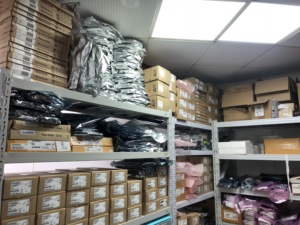 Nueva memoria original genuina IC 25LC256-I/<span class=keywords><strong>P</strong></span> IC EEPROM 256KBIT SPI 10MHZ 8DIP - Product Image 4