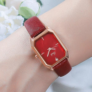 Nuevo reloj de pulsera para mujer, correa de cuero cuadrada, moderno, a la moda, resistente al agua, reloj de cuarzo informal - Product Image 3