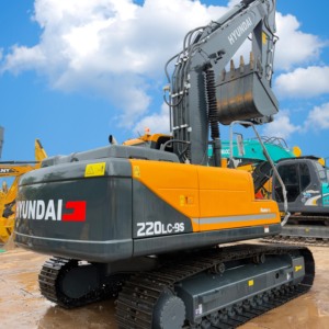 อะไหล่ใหม่ 95% รถขุดไฮดรอลิกแบบตีนตะขาบ Hyundai 220LC-9S รับประกัน 1 ปี รถขุดมือสอง Hyundai 220-9S 220-9 220 215 225 305LC-9T - Product Image 4