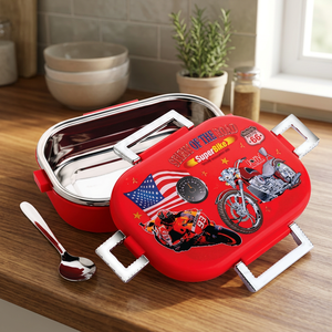 Boîte à lunch STEELO avec cuillère intégrée, boîte à lunch rectangulaire en plastique rouge avec drapeau américain et motif moto, compartiment unique - Product Image 1