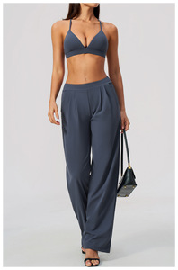 Conjunto de 2 Piezas Verde Oliva para Mujer, Top Deportivo Halter y Pantalones Anchos, Corte Holgado Informal, Transpirable, Tejido de Poliéster, Primavera/Verano - Product Image 3