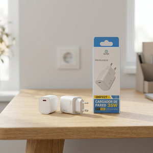 Cargador Doméstico Superrápido de 35W con Adaptador de Salida C, Modelo 8434247015152 - Product Image 2