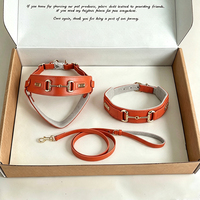 Ensemble de harnais pour chien JANYO personnalisé en similicuir rembourré, harnais confortable réglable pour chien, collier et laisse pour les promenades quotidiennes