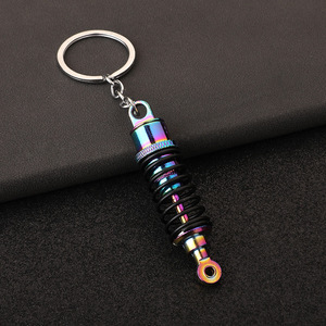Porte-clés en gros en forme d'amortisseur de <span class=keywords><strong>voiture</strong></span>, breloque pour sac à dos, cadeau unique pour hommes et femmes, porte-clés style modification automobile - Product Image 2