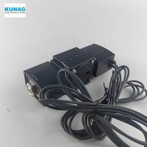 Válvula Solenoide de Doble Cabezal Bidireccional KUNAG 3013-D7 con 2 Salidas para Control de Agua - Product Image 1