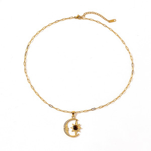 Collar de acero inoxidable con colgante de estrella y luna, chapado en oro de 18k con circonita, para uso diario. - Product Image 5