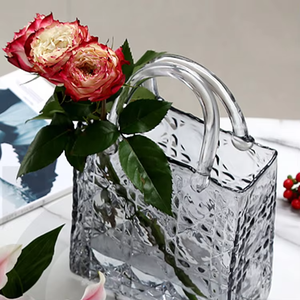 Vase en verre en forme de grand sac à main rose, design moderne et luxueux, pour plantes et fleurs, décoration de table basse, décoration de la maison - Product Image 6