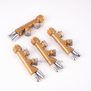 FY <strong>Hot</strong> <strong>Selling</strong> Agriculture Spray Nozzle Fighter Fan Nozzle, Atomizing <strong>Sprayer</strong> Nozzle, Spray Gun With 4 Nozzles - Product Image 5