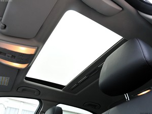 <span class=keywords><strong>Mercedes</strong></span>-Benz <span class=keywords><strong>C200</strong></span> CGI Fashion Type 1.8T Turbo berline de luxe d'occasion, année 2011, faible kilométrage, excellent état - Product Image 6