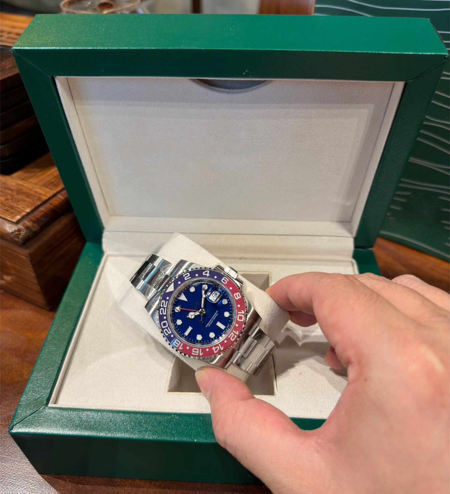 Luxury Rolex Watch Boxes - Premium Care for Your Timepieces