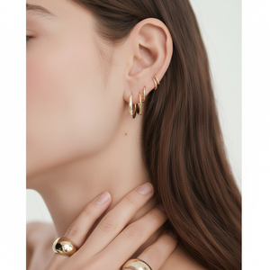 Pendientes Colgantes Ella Fine con Diseño de Doble Aro - Product Image 1