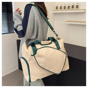 กระเป๋าเดินทางกลางแจ้ง RUIQUWIN วัสดุอ็อกซ์ฟอร์ด ทนทาน กันน้ำ ปิดด้วยซิป สายสะพายปรับได้ น้ำหนักเบา ขนาดใหญ่ 20-35 ลิตร - Product Image 3