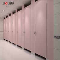 Partisi Toilet Komersial HPL Tahan Api dan Tahan Air untuk Gedung Perkantoran dengan Lampu LED