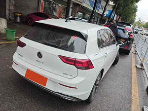 <span class=keywords><strong>Volkswagen</strong></span> <span class=keywords><strong>Golf</strong></span> 280TSI DSG Pro 2023 Usado, Hatchback de Gasolina, 1.4T Turbo, Auto Compacto de Bajo Consumo - Product Image 5