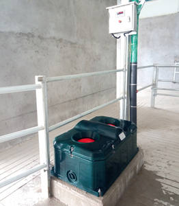 Abreuvoir durable pour équipement d'élevage avec grande capacité et chauffage adapté aux vaches et aux <span class=keywords><strong>moutons</strong></span> - Product Image 1
