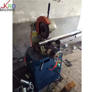 Machine de découpe de tuyaux pneumatique semi-automatique avec moteur et lame de scie circulaire pour tuyaux en acier inoxydable, puissance du moteur 2,2 kW - Product Image 3