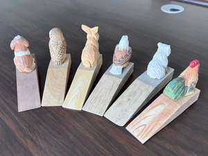 Fermaporta in Legno Rustico Intagliato a Mano Personalizzabile Decorazione per Casa Ufficio Hotel <span class=keywords><strong>Cuneo</strong></span> in Legno - Product Image 5