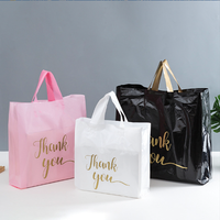 Sac à poignée personnalisé en polyéthylène recyclé réutilisable, sac en plastique pour épicerie, sacs à poignée pour vêtements