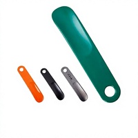 Chausse-pied personnalisé en PP de 19 cm (7,48 pouces) de large, avec grand trou circulaire, logo imprimable, 5 couleurs, pour boîte à chaussures, cadeau de marque O-MAK OM-20-027