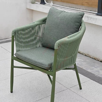 Ensemble de table et chaises d'extérieur au design moderne, durable, en alliage d'aluminium, tissu imperméable, meubles de jardin, de patio et de salle à manger pour hôtel