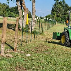 <strong>Farm</strong> <strong>Fence</strong> T Post 6 Ft 7 Ft 8 Ft 10 Ft Green Painted Steel <strong>Fence</strong> Post For <strong>Farm</strong> Ranch Garden Cattle Fencing - Product Image 4